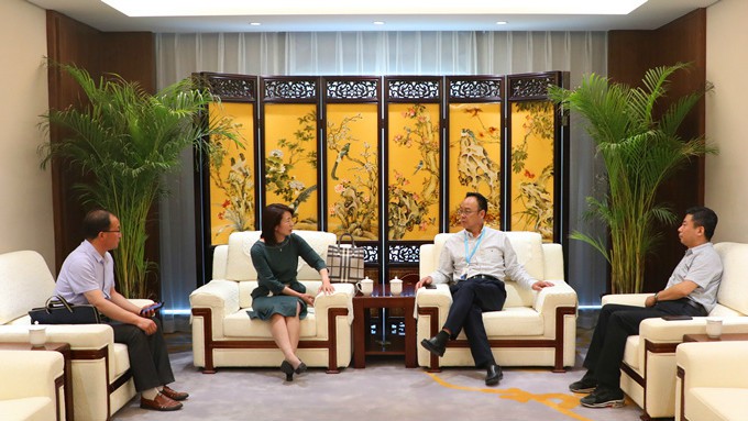 定西市委常委、宣傳部長陳月芳一行 到集團公司推介洽談合作項目